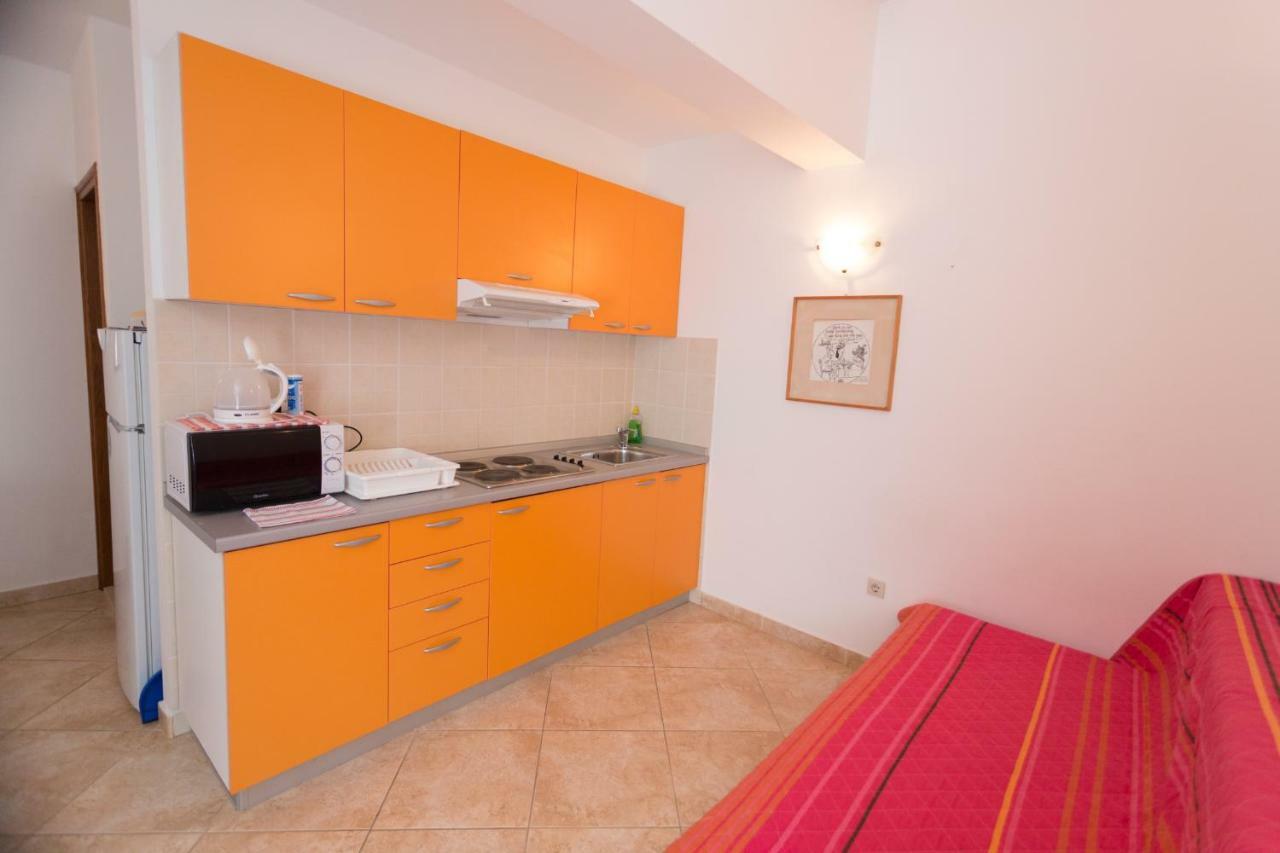 Apartments Gandalj Lokva Rogoznica Kültér fotó